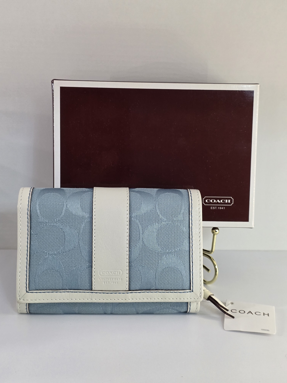 COACH Vintage Light Blue Signature Canvas Wallet W/ Cream Leather & Box